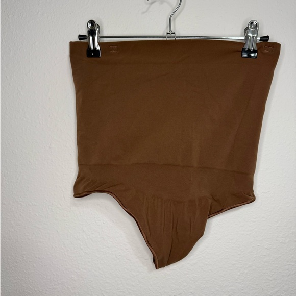 SKIMS Other - SKIMS Tan High-Waisted Shapewear